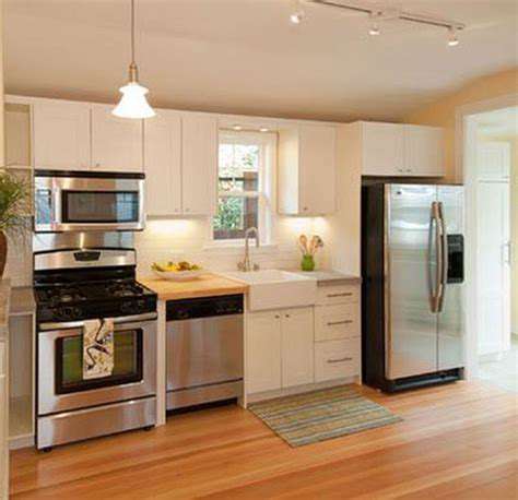 Create a Modern, Safe Bathroom with Optimized Space Usage

