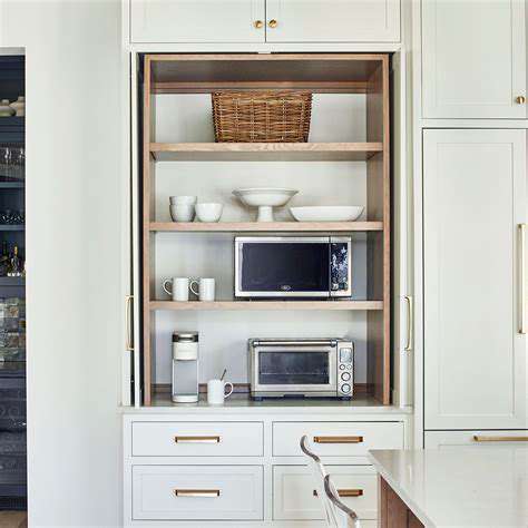 Kitchen Renovation Tips: Enhancing Functionality with Smart Storage Ideas